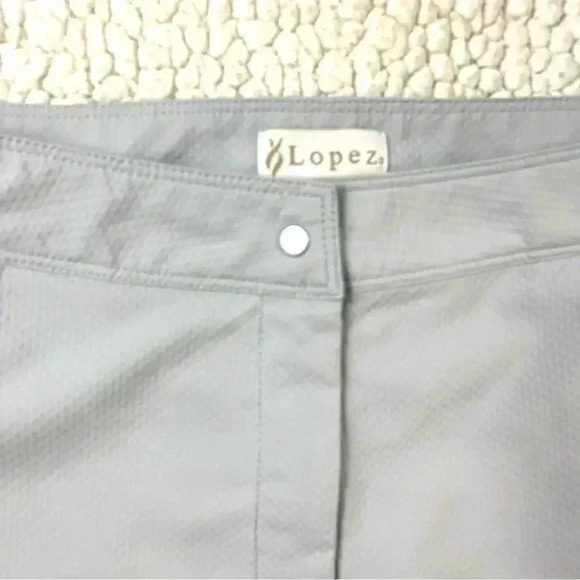 Nancy Lopez Gray Lightweight Moisture Wicking V-Cut Golf Athletic Shorts Size 10 - Picture 3 of 15